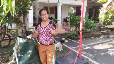 Ibu Wulan warga Desa Bengkel Tabanan kelola sampah mandiri
