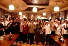 Bupati Badung Wayan Adi Arnawa dan Ny. Rasniathi Adi Arnawa kukuhkan pengurus Badung Peduli Mengwi demi perluas akses kesehatan warga dalam pantauan jurnalis MD Suteja