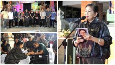 Putri Suastini Koster membacakan puisi Sumpah Kumbakarna di Buleleng