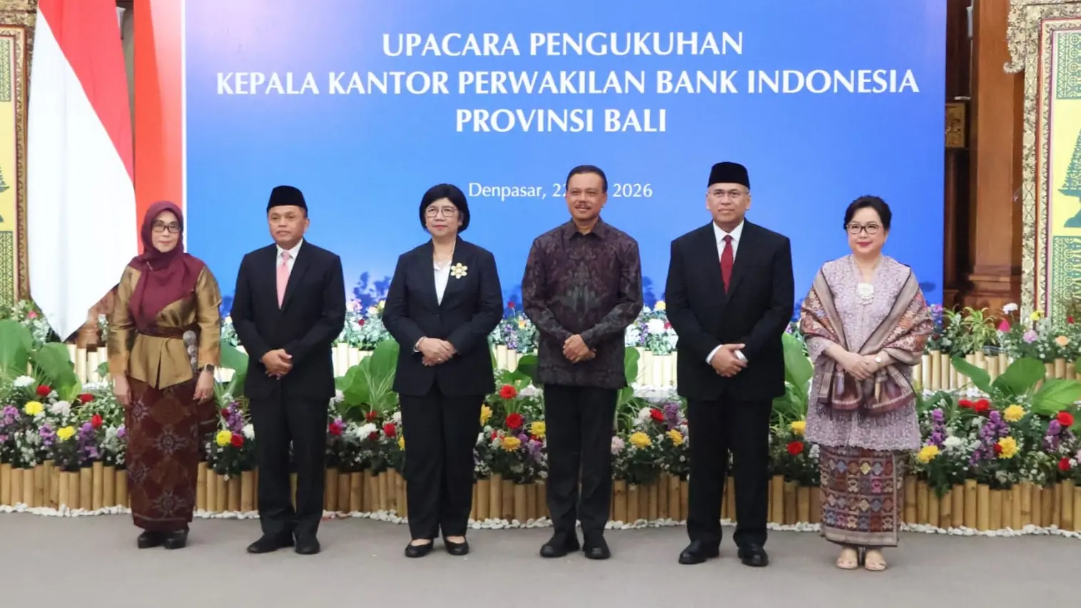 Kepala Kantor Perwakilan Bank Indonesia Provinsi Bali berganti dari R. Erwin Soeriadimadja kepada Achris Sarwani dalam acara pengukuhan resmi di Kantor Gubernur Bali.