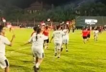Anak-anak Down Syndrome menjadi pendamping pemain di final Soekarno Cup III Bali