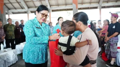 Ny. Putri Koster memberikan motivasi kepada penggerak PKK Bali untuk aktif mengasah kreativitas kuliner demi meningkatkan pendapatan ekonomi keluarga