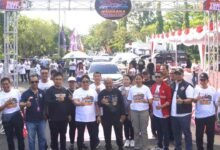 Pelepasan peserta Kejurnas Jembrana Time Rally 2026 oleh Giri Prasta dan Patriana Krisna