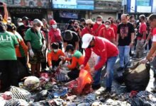 Ratusan ASN Pemkab Tabanan menggelar aksi bersih-bersih sampah di kawasan kota