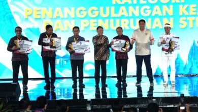 Bupati Badung Adi Arnawa terima penghargaan Terbaik I Nasional penanggulangan stunting dari Kemendagri
