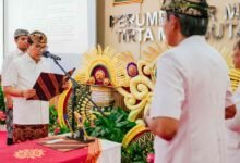 Pelantikan I Made Putra Wijaya sebagai Direktur Umum Perumda Air Minum Tirta Mangutama 2026-2031
