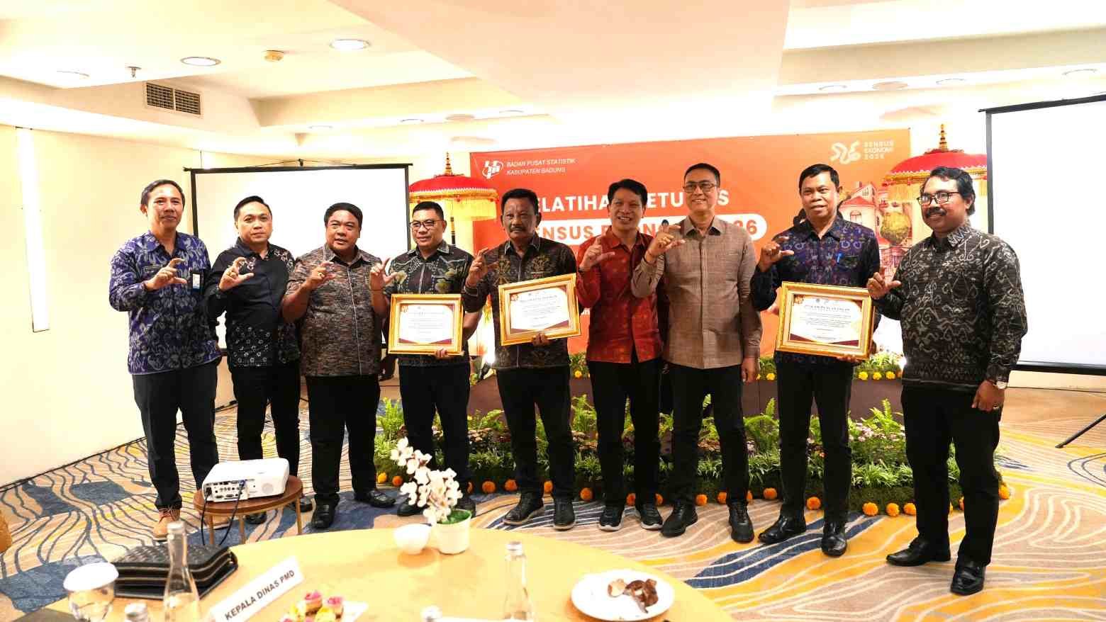 Sekda Surya Suamba Tutup Pelatihan Sensus Ekonomi Badung