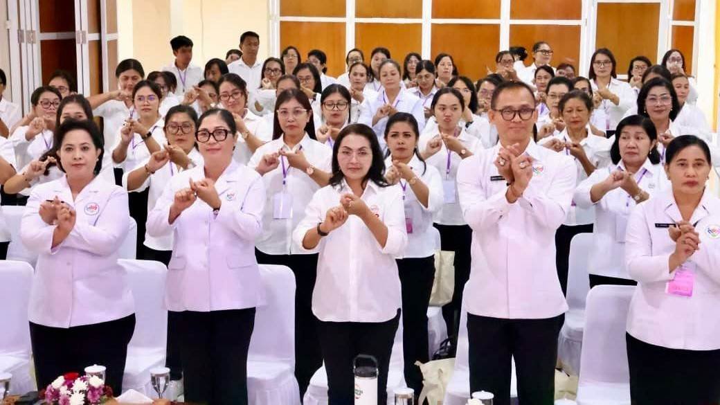 Ketua Tim Pembina Posyandu Tabanan Rai Wahyuni Sanjaya hadiri Pembukaan Bina Posyandu VI di Denpasar Bali