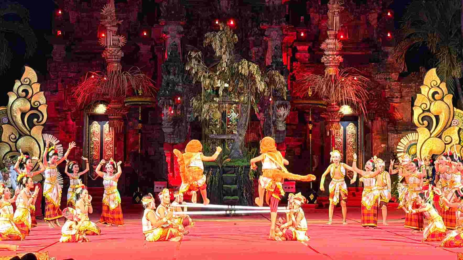 Penampilan GKA Duta Kabupaten Gianyar pada Pesta Kesenian Bali 2026