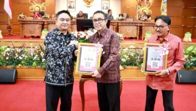 Walikota Denpasar Jaya Negara menerima penghargaan opini WTP ke-14 dari BPK RI Perwakilan Bali di Denpasar
