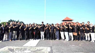 Wabup Tjok Surya pimpin apel petugas Sensus Ekonomi 2026 di Alun-Alun Dewa Agung Jambe