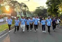 Sekda Denpasar Eddy Mulya hadiri Smoke Free Fun Walk 2026 program DESTAR di Renon