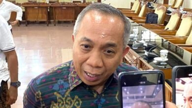 Kepala Dinas Kelautan dan Perikanan Provinsi Bali Putu Sumardiana