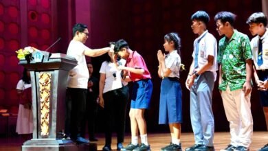 Foto: Bupati Wayan Adi Arnawa bersama Ketua TP. PKK Nyonya Rasniathi Adi Arnawa menghadiri Puncak Perayaan Hari Anak Nasional Kabupaten Badung Tahun 2026 di Balai Budaya Giri Nata Mandala, Puspem Badung