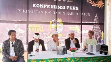 Foto: Koordinator Wilayah Bali Yayasan Bambu Lingkungan Lestari, Mochammad Nicko Agung Pangestu (Paling kiri)