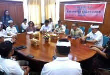 Pemkab Klungkung dan PT SMI teken pinjaman Rp18 miliar untuk penataan Kawasan Pura Watuklotok