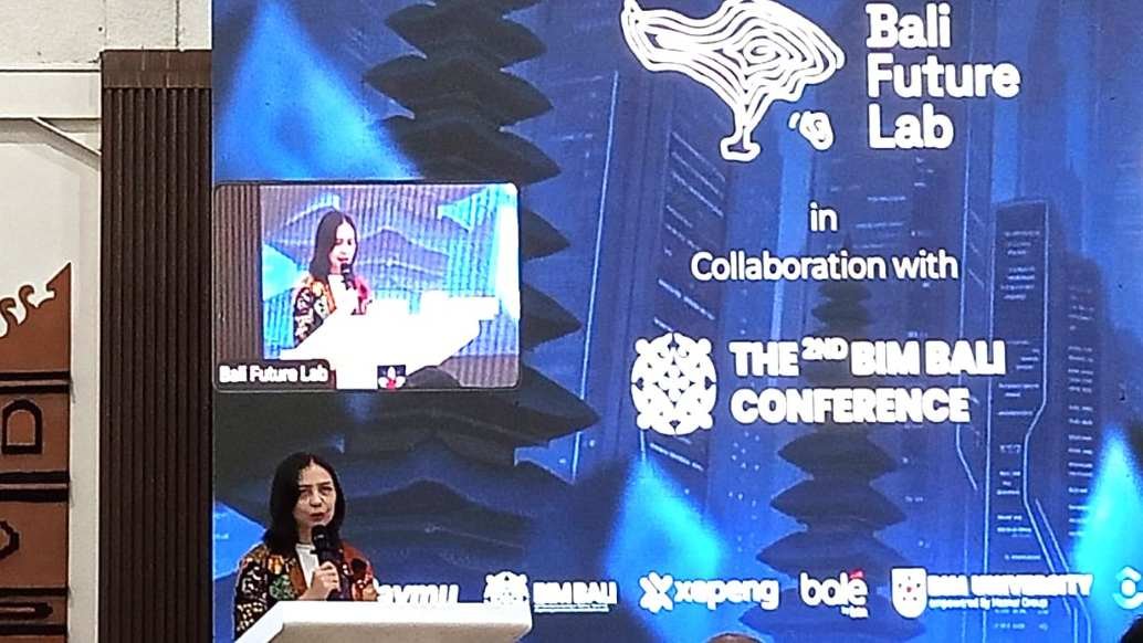 Silvia Ratna Ariani berikan pelatihan pemanfaatan AI untuk pengembangan bisnis di Bali Future Lab 2026