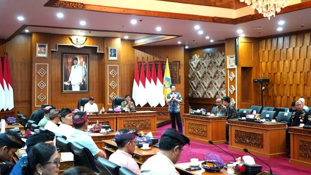 Gubernur Koster dorong pengembangan Pembangkit Listrik Tenaga Arus Laut di Nusa Penida