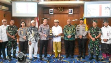 Foto : Walikota Denpasar, I Gusti Ngurah Jaya Negara bersama Forum Koordinasi Pimpinan Daerah (Forkopimda) Kota Denpasar saat menerima kunjungan kerja Bupati Bangka Barat