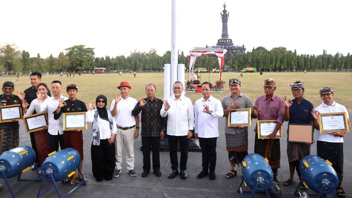 Apel Siaga Pilah Sampah Bali dipimpin Wamenko Pangan dan Gubernur Wayan Koster di Denpasar