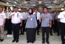 Kanwil Kemenkum Bali ikuti apel bersama Kemenko Kumhamimipas teguhkan komitmen pelayanan berintegritas
