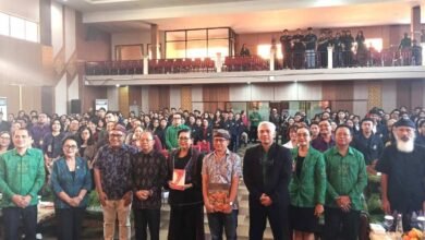 Gubernur Bali I Wayan Koster