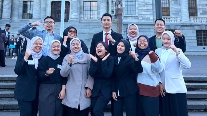 Guru SD Negeri 2 Tegaljadi, Kecamatan Marga sekaligus aparatur sipil negara (ASN) Pemerintah Kabupaten Tabanan, I Ketut Darjika Astu (31), berhasil lolos dalam program beasiswa bergengsi New Zealand English Language Training for Officials (NZELTO)