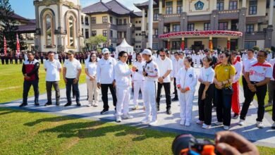 Bupati Wayan Adi Arnawa hadir saat Gelar Pasukan Calon Paskibraka Kabupaten Badung dan Paskibra Kecamatan se-Kabupaten Badung di Lapangan Puspem Badung