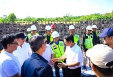Bupati Wayan Adi Arnawa bersama Wabup Bagus Alit Sucipta meninjau Proyek Jalan Lingkar Barat di Kecamatan Kuta Selatan, Kuta dan Kuta Utara