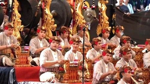 Penampilan Sanggar Seni Taksu Murti Kemanisan dari