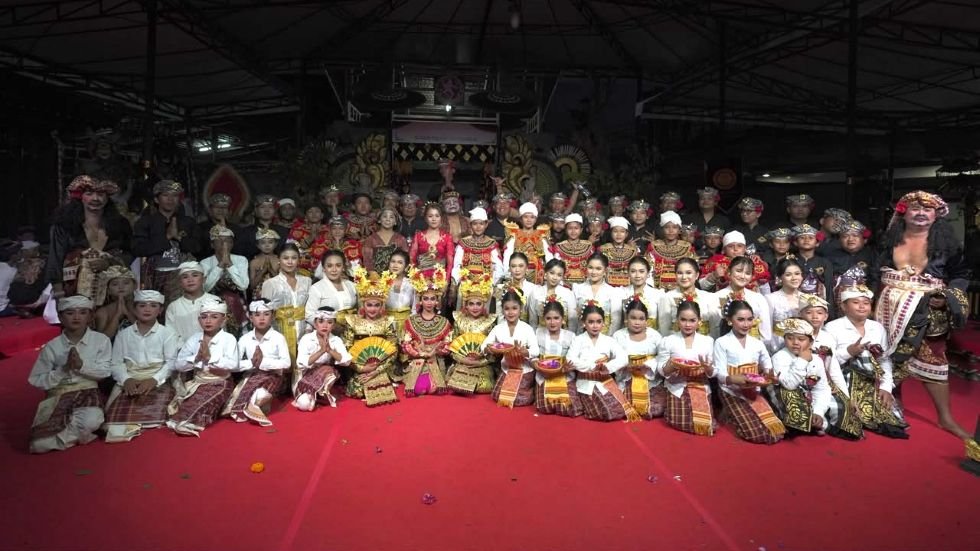 Les Kelanguan Memukau PKB XLVIII