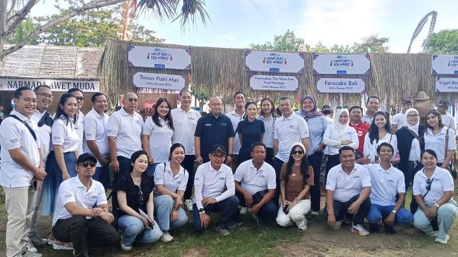 Foto: Direktur Operasi ITDC, Troy Reza Warokka bersama Team pelaksana Nusa Dua Eco Market