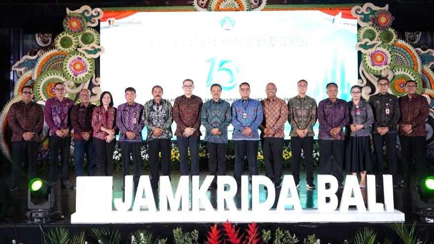 perayaan HUT ke-15 PT Jamkrida Bali Mandara di Gedung Ksirarnawa, Taman Budaya Provinsi Bali