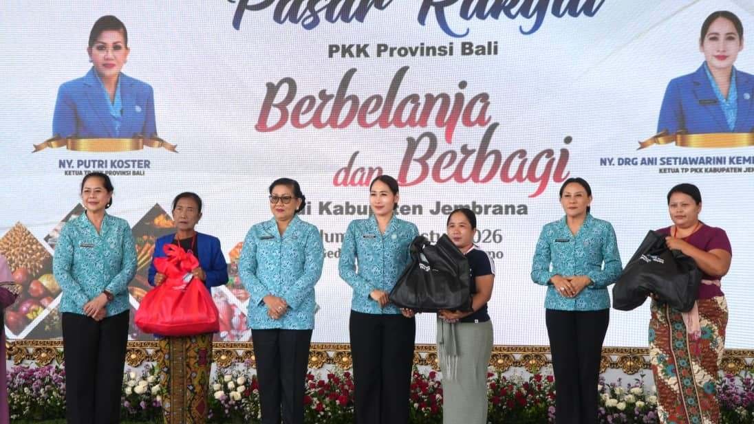 Pasar Rakyat PKK di Jembrana