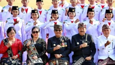 bupati komang sanjaya