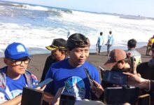 Foto: Ketua DPD Partai Demokrat Bali, I Made Mudarta, S.Sos, saat memberikan keterangan kepada awak media
