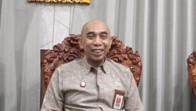 Kepala BKPSDM Provinsi Bali, Drs. I Wayan Budiasa, M.Si., saat memberikan keterangan terkait proses pengajuan ASN