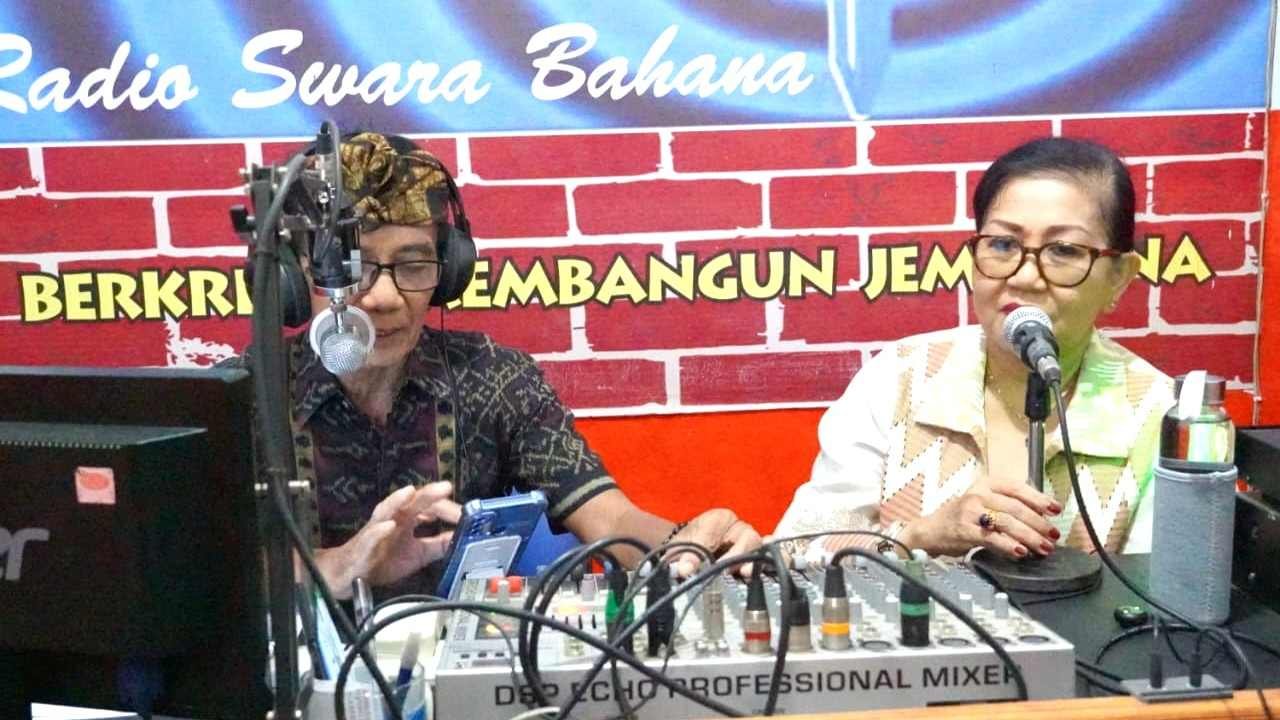 putri koster sebelah kanan