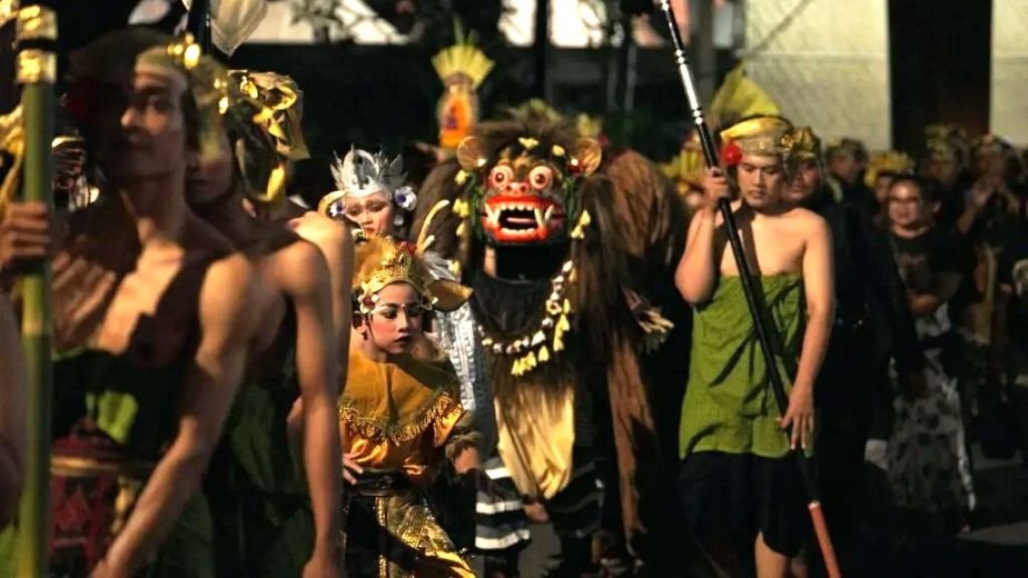 penampilan sanggar seni duta badung