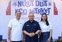 Direktur Operasi ITDC, Troy Reza Warokka (tengah)