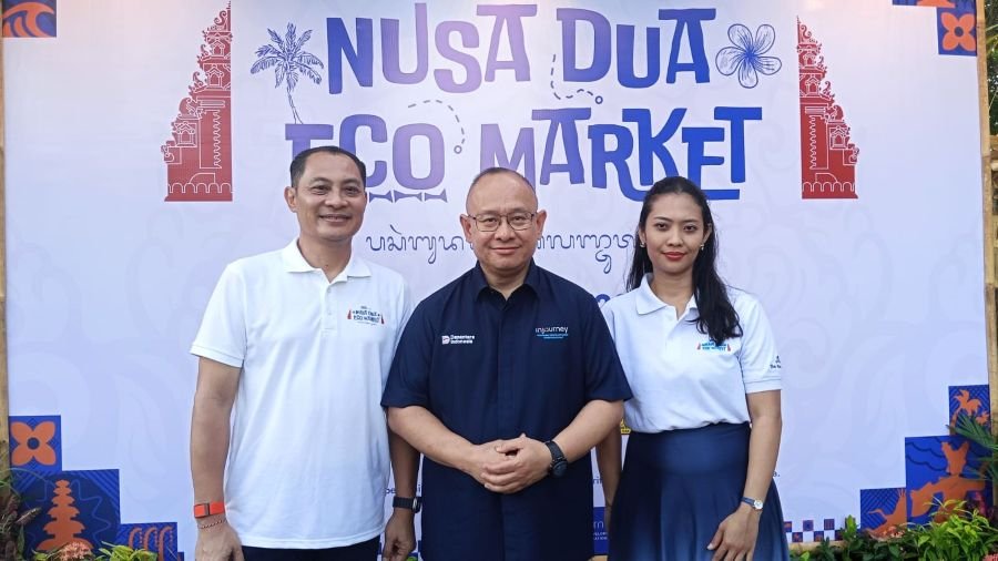 Direktur Operasi ITDC, Troy Reza Warokka (tengah)