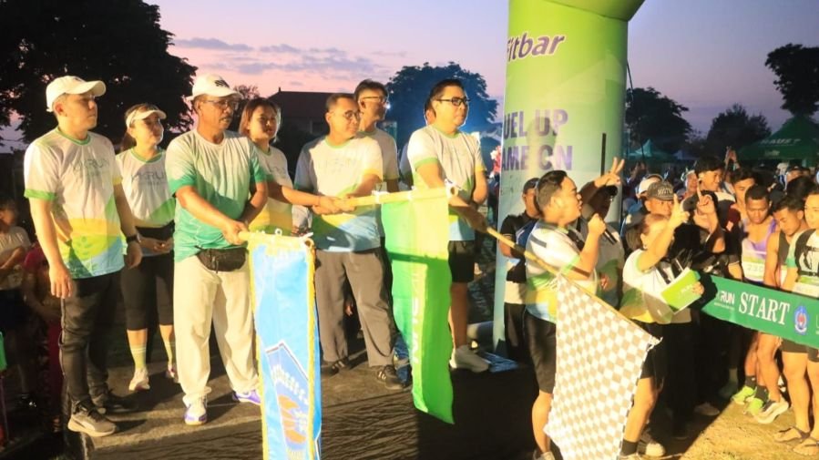 Wawali Arya Wibawa lepas ratusan peserta Ubung Kaja Run 2026 di Denpasar