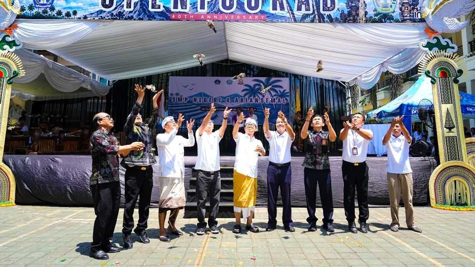 bupati badung
