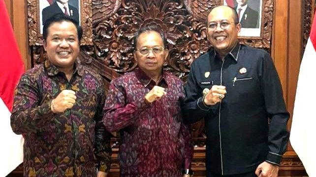 Gubernur Koster ambil langkah cepat selesaikan pengelolaan PLTS Bangli dan Karangasem oleh PLN Bali