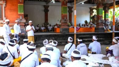 Karya Yadnya di Pura Dalem Sari Bupati Adi Arnawa pariwisata Badung berkembang karena budaya