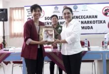 Bunda Anti Narkoba edukasi siswa SMP Bali Kiddy School terkait sinergi P4GN di lingkungan sekolah