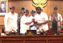 Bupati I Wayan Adi Arnawa sampaikan Raperda Perubahan APBD 2026 dengan komitmen jaga belanja infrastruktur di Badung
