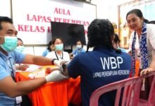 Bunda PAUD Badung Nyonya Rasniathi Adi Arnawa luncurkan program SIGAP EMAS dan gelar Safari Kesehatan di Lapas Kerobokan