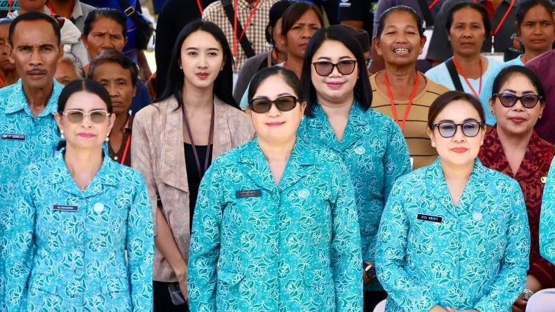 Bunda Rai hadir di Pasar Rakyat PKK Provinsi Bali untuk dukung UMKM Karangasem dan perkuat sinergi PKK se-Bali