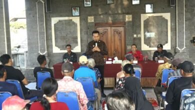Pemkab Jembrana salurkan beras 15 kg per bulan untuk ratusan lansia kurang mampu